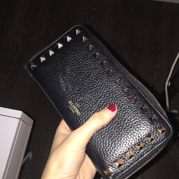 Valentino Accessories - authentic Valentino zip-around wallet